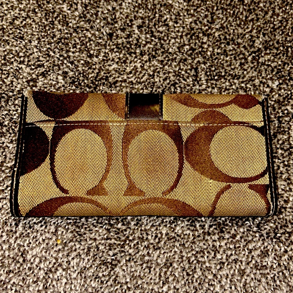 Coach Wallet - Picture 2 of 3